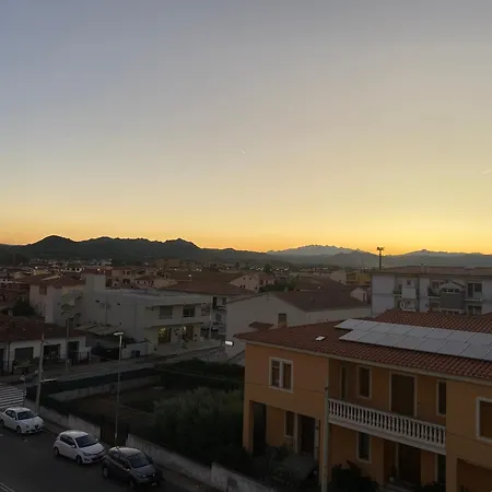 Tra Mare & Monti - Couette-café Olbia